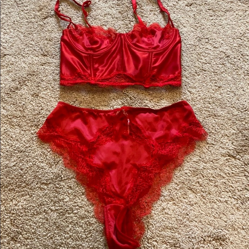 Lingerie set